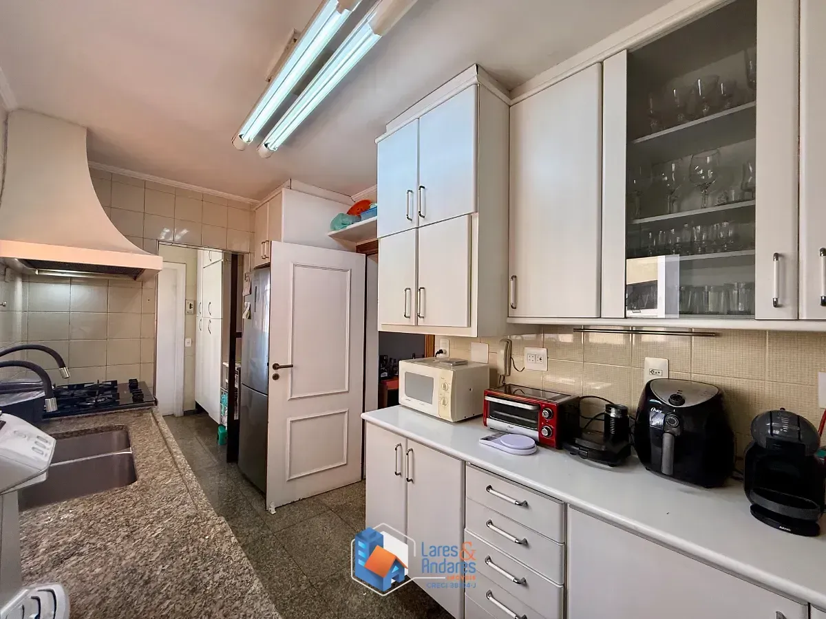 Imagem Apartamento para venda em Campo Belo com 3 quartos, sendo 1 suíte, 110m²