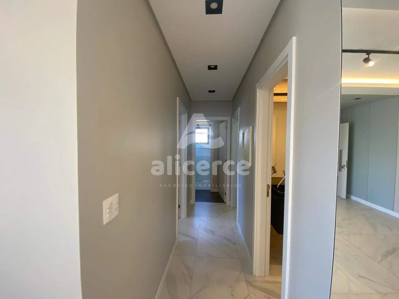 Imagem Apartamento à venda no Kobrasol - São José