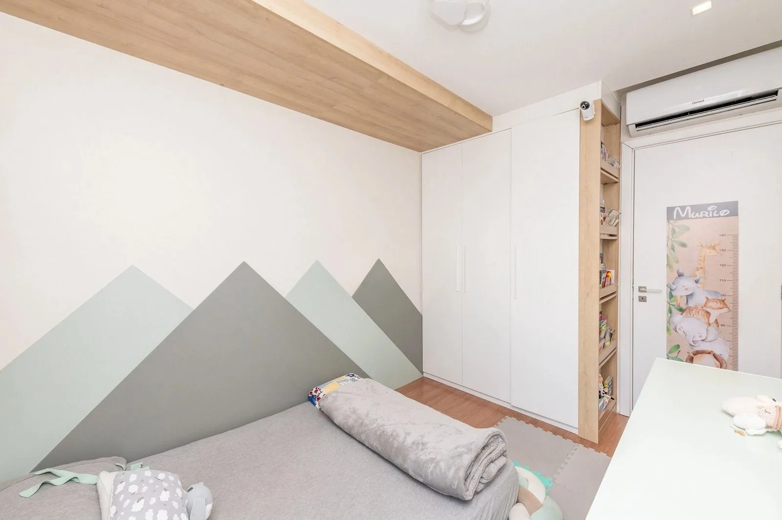 Imagem Apartamento Garden com 178m² e 3 dormitórios, 1 suíte, 3 vagas