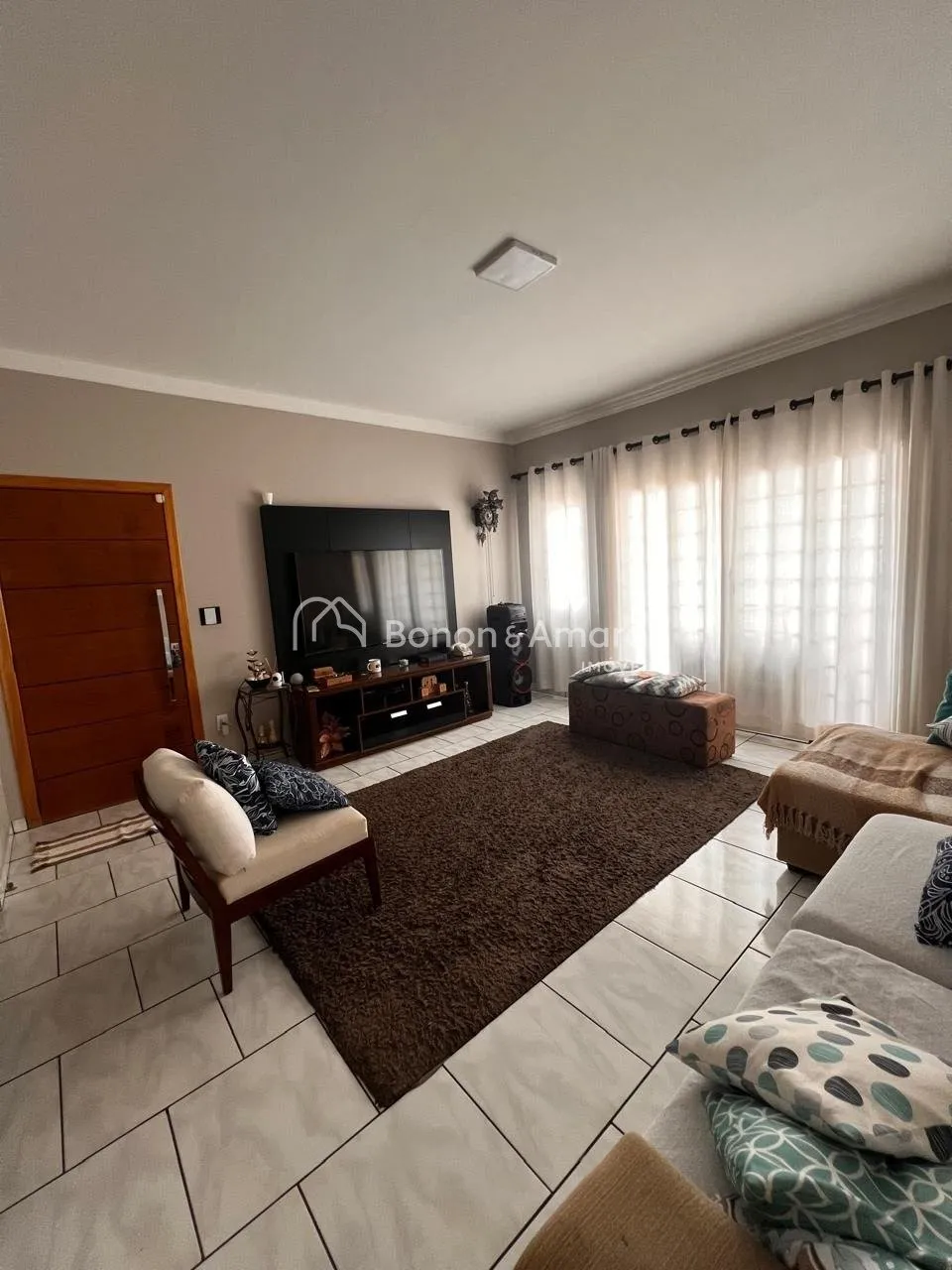 Imagem Casa Térrea à Venda no Alphaville Campinas - Conforto, Segurança e Praticidade!