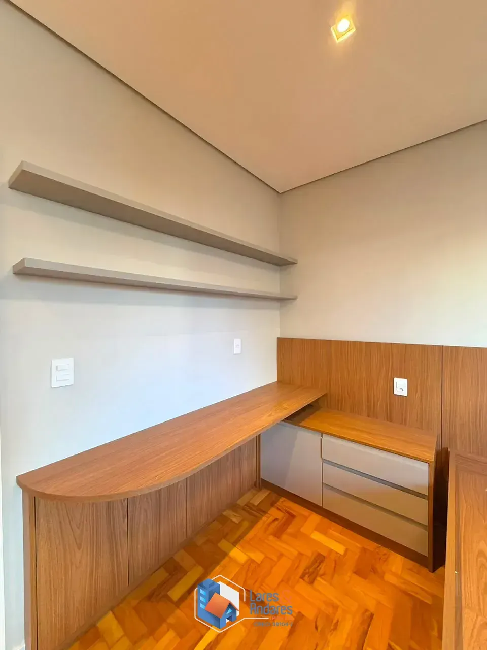 Imagem Apartamento para venda em Pinheiros com 3 quartos, sendo 1 suíte, 143m²