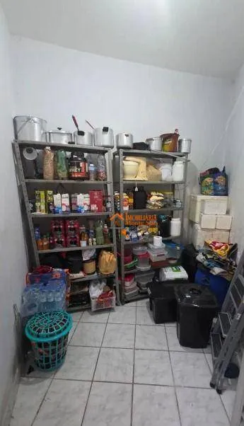Imagem Sobrado com 4 dormitórios à venda, 285 m² por R$ 690.000 - Jardim Santa Rita - Guarulhos/SP