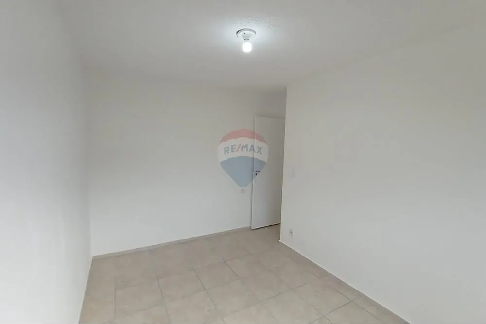 Imagem Apartamento com 2 quartos para venda em Guaratiba - RJ