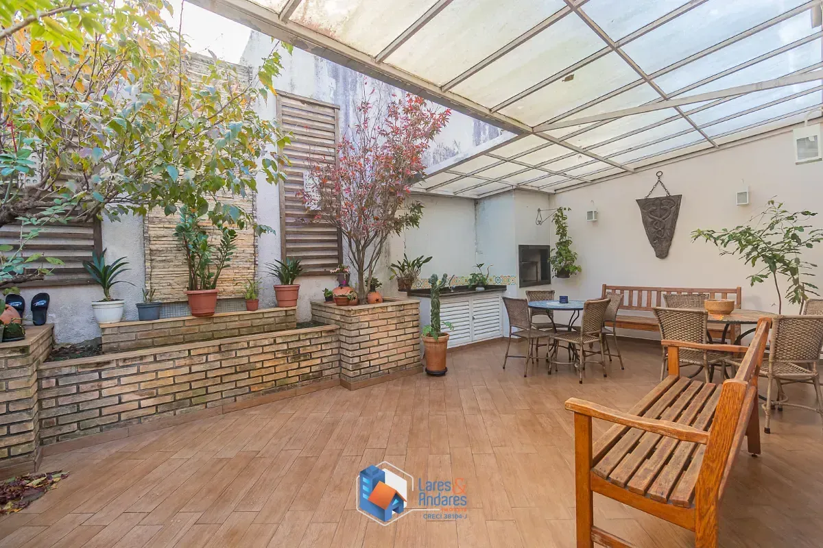 Imagem Casa no condomínio Condominio Villagio Della Hípica para venda com 3 quartos, sendo 3 suítes, 223m²