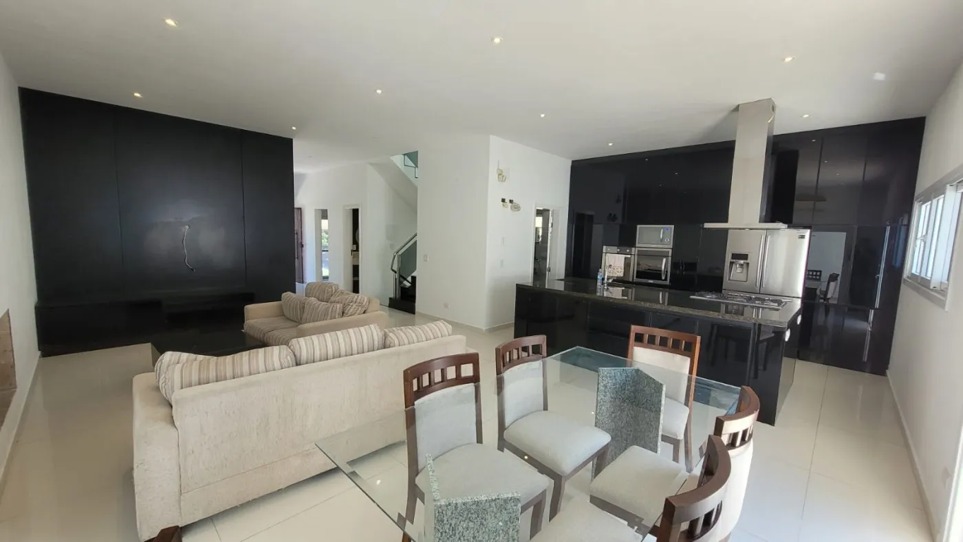 Imagem Casa para Venda em Itanhaém, Vila São Paulo, 4 dormitórios, 4 suítes, 2 banheiros, 3 vagas