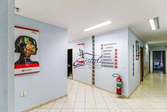 Imagem Sala Comercial e 4 banheiros à Venda, 441 m²