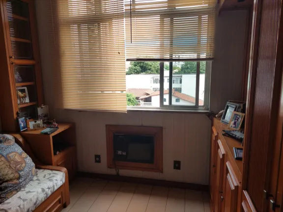 Imagem Apartamento com 2 Quartos à Venda, 70 m² em Vila Isabel - Rio de Janeiro
