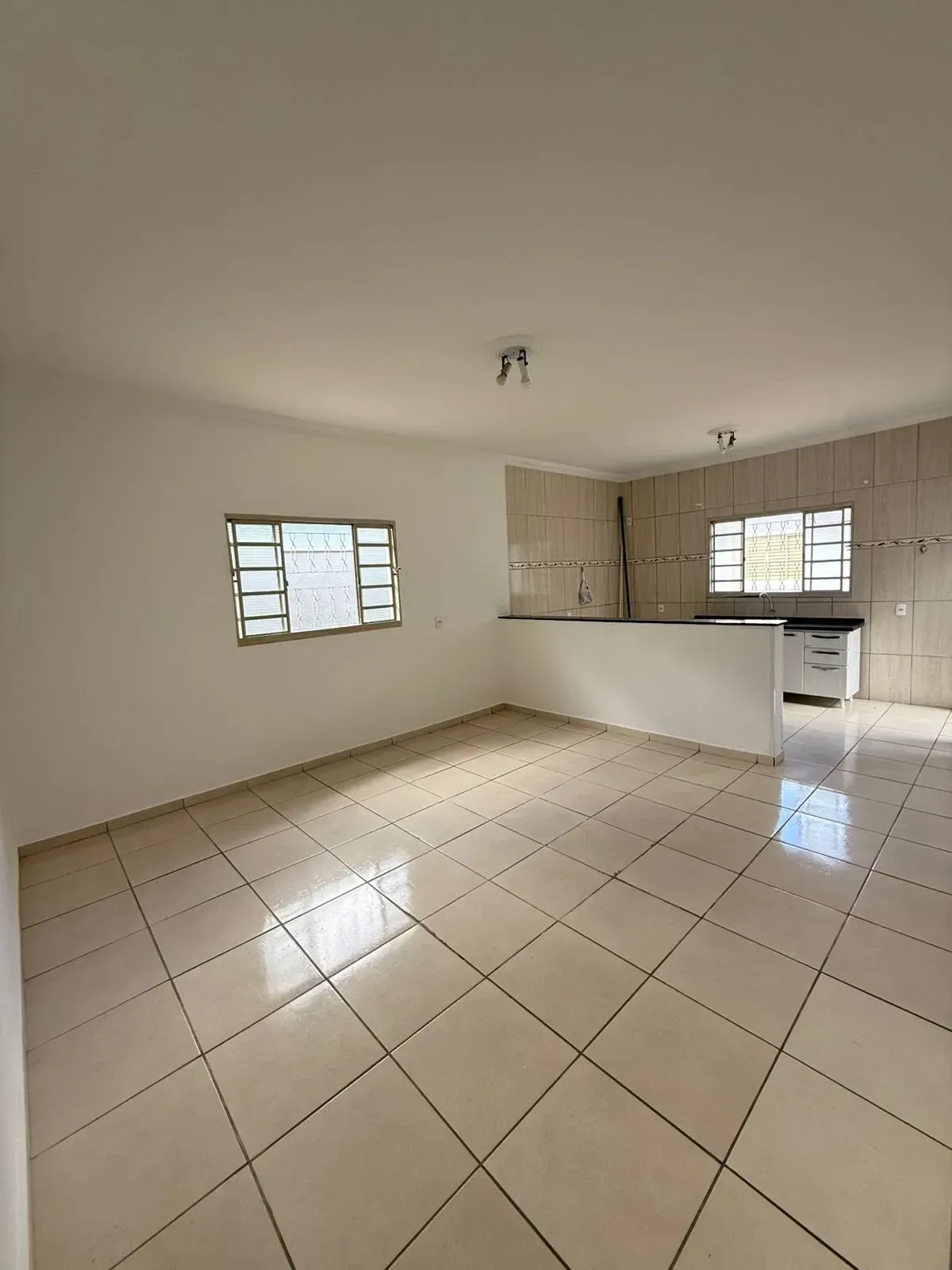 Imagem Casa com 2 Quartos à Venda, 228 m² em Jardim São Lucas - Votorantim