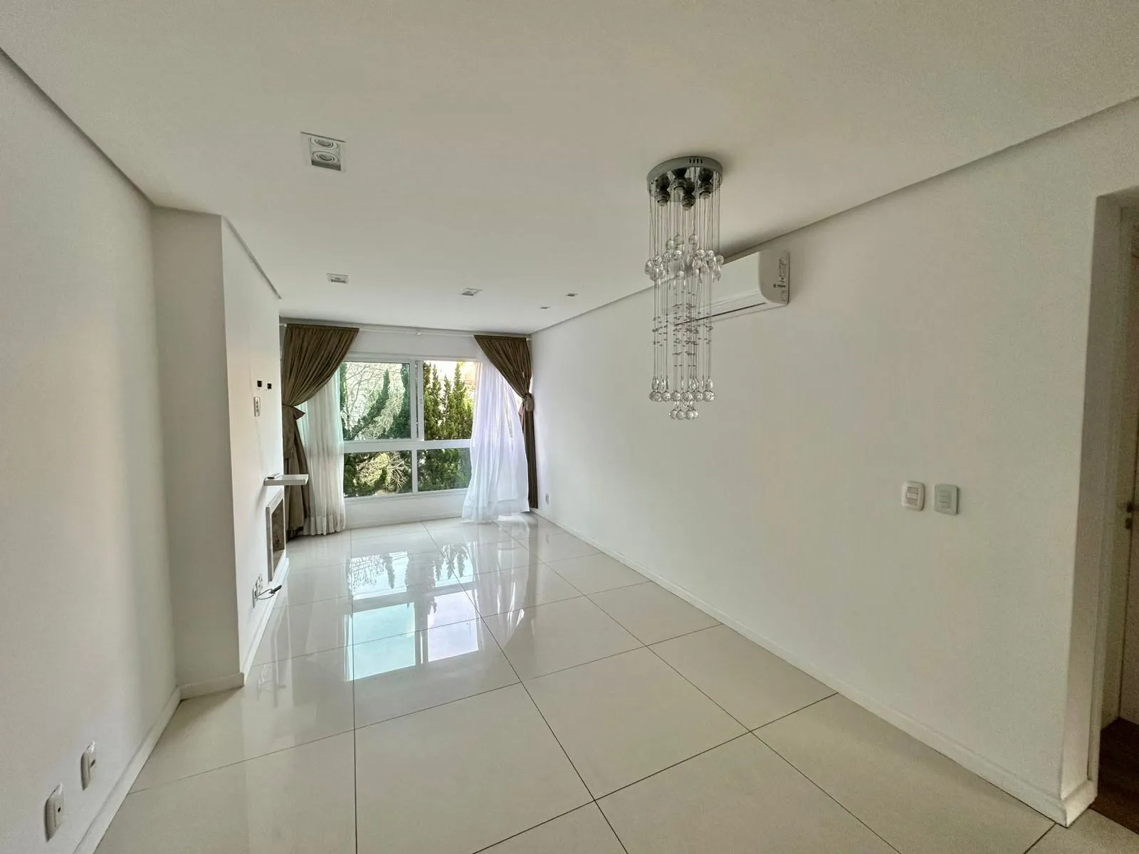 Imagem Apartamento com 2 dormitórios para comprar, 68,27 m² Chácara das Pedras - Porto Alegre/RS