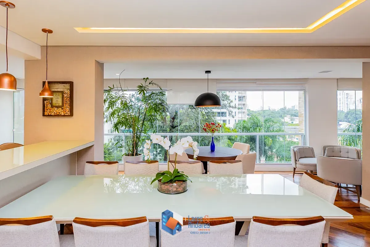 Imagem Apartamento para venda em Campo Belo com 3 quartos, sendo 3 suítes, 242m²