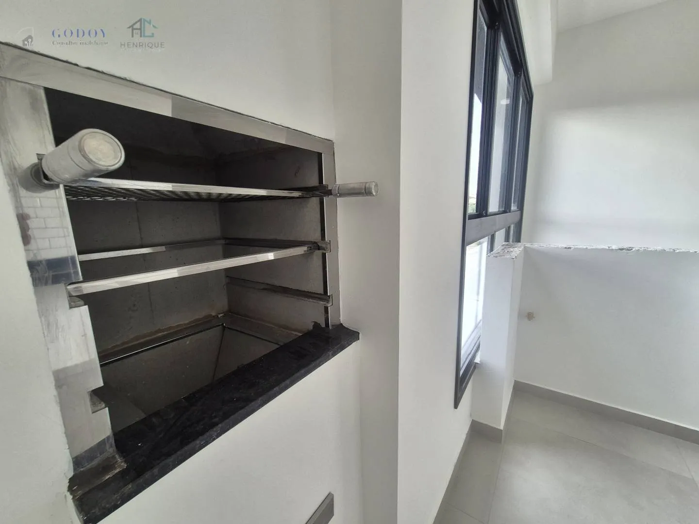 Imagem Oportunidade Única: Apartamento Novo no Coração da Cidade