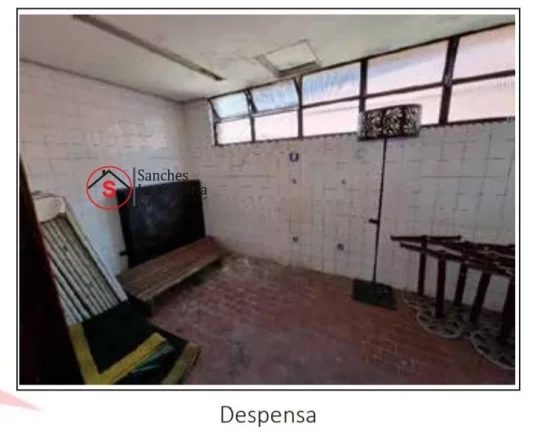 Imagem PREDIO COMERCIAL IMIGRANTES 2.297,96 m Terreno 3.225,00 m Construção 28 Anos Padrão Construtivo: Superior AVCB: OK salas por andar 03 Andares 5