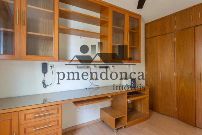 Imagem Apartamento na Rua Monte Alegre com 126m², 3 quartos (1 suíte) e 2 vagas.