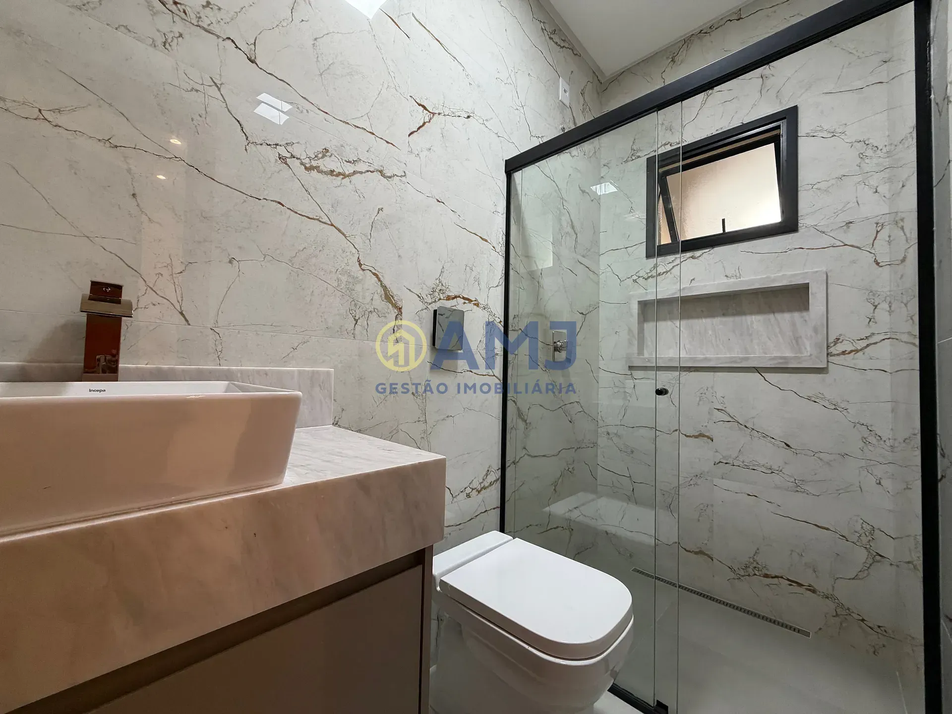 Imagem Casa à Venda, 4 suítes, Parqville Jacarandá, Aparecida de Goiânia, GO