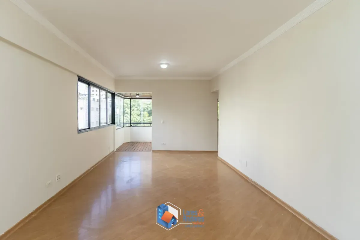 Foto do imóvel Apartamento para venda em Vila Gumercindo com 3 quartos, sendo 1 suíte, 94m² em Avenida Ramalho Ortigão