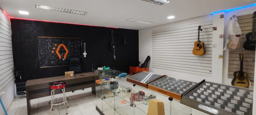 Imagem Sala Comercial para Aluguel em Cascavel, Bairro Coqueiral - Localização Privilegiada
