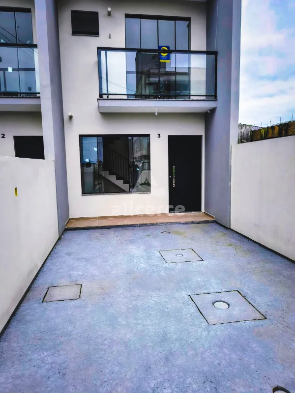 Imagem Sobrado à venda com 2 quartos 2 suítes, 78m² em Areias São José