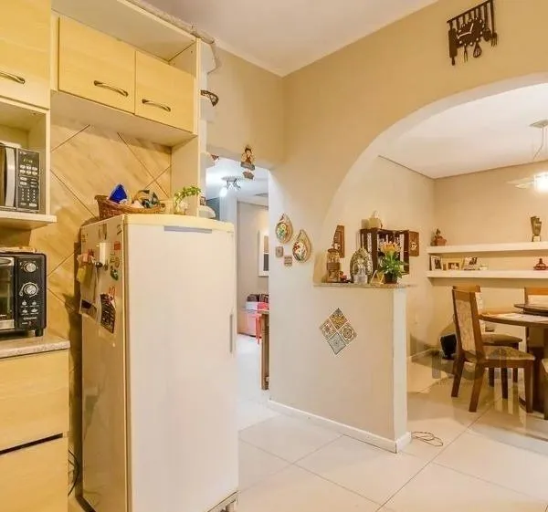 Imagem Casa sobrado no Partenon de 4 dormitórios e 2 vagas
