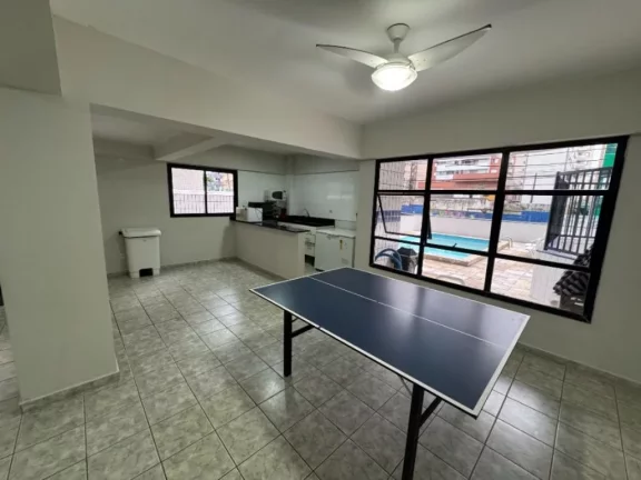 Imagem Encontre apartamentos de 1 dormitório com sacada e piscina em Praia Grande. Opções com salão de festa e salão de jogos. Confira as melhores ofertas. Á venda na Imobiliaria Consulte Imoveis.