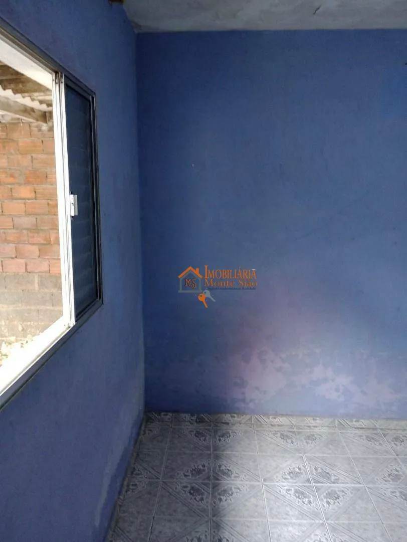 Imagem Casa com 3 dormitórios à venda por R$ 318.000,00 - Água Chata - Guarulhos/SP