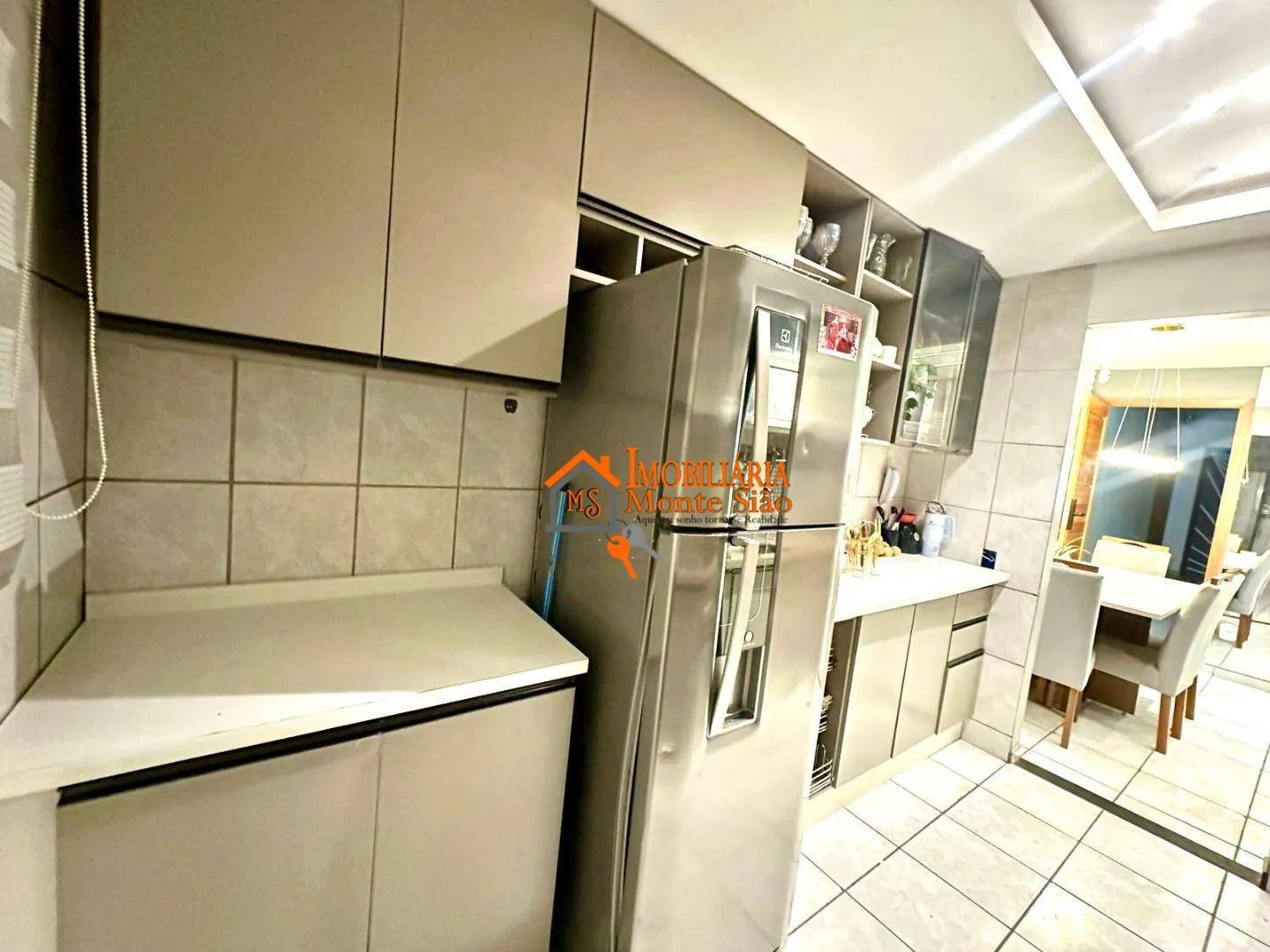 Imagem Apartamento com 2 dormitórios à venda, 52 m² por R$ 220.000,00 - Pimentas - Guarulhos/SP