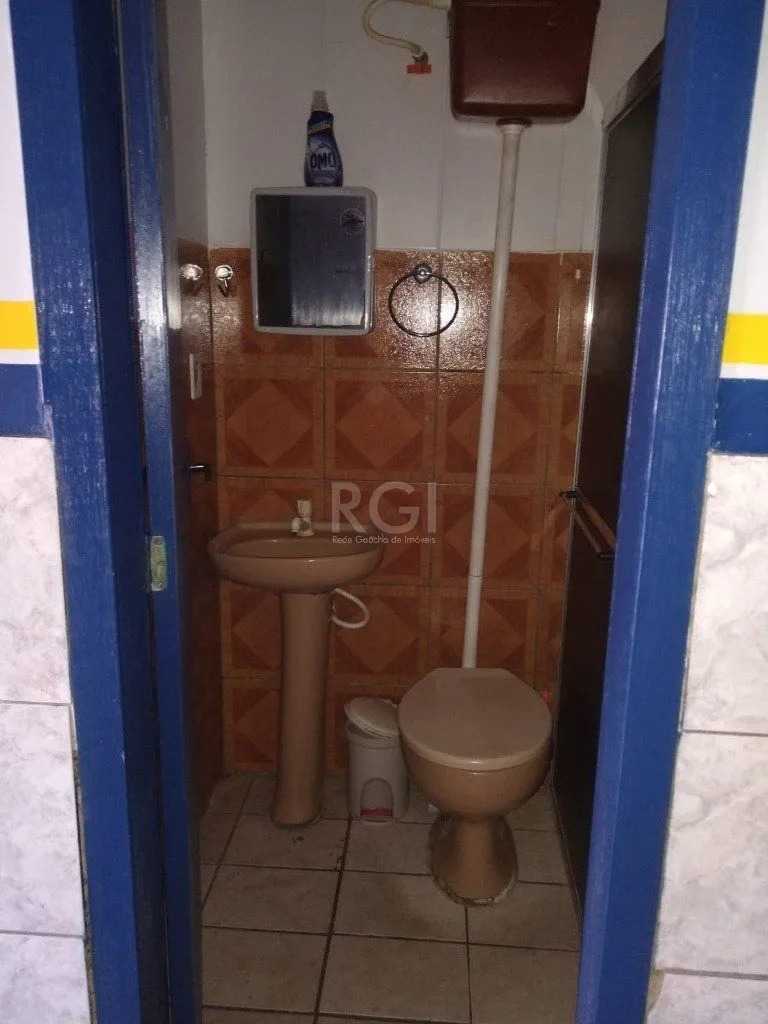Imagem Casa para Venda - 76m², 5 dormitórios, 3 vagas - Santo Antonio