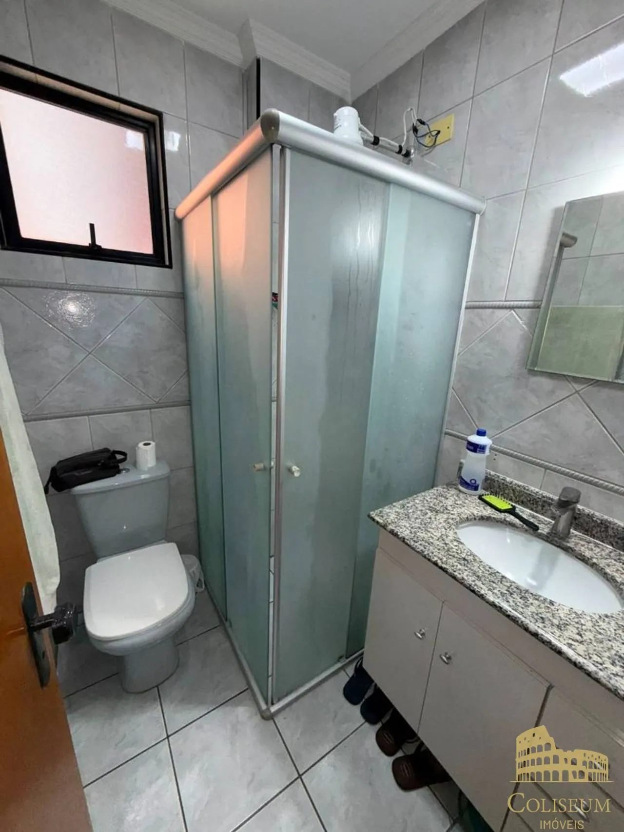 Imagem Apartamento com 2 dormitórios à venda, 85 m² por R$ 499.000 - Vila Guilhermina - Praia Grande/SP