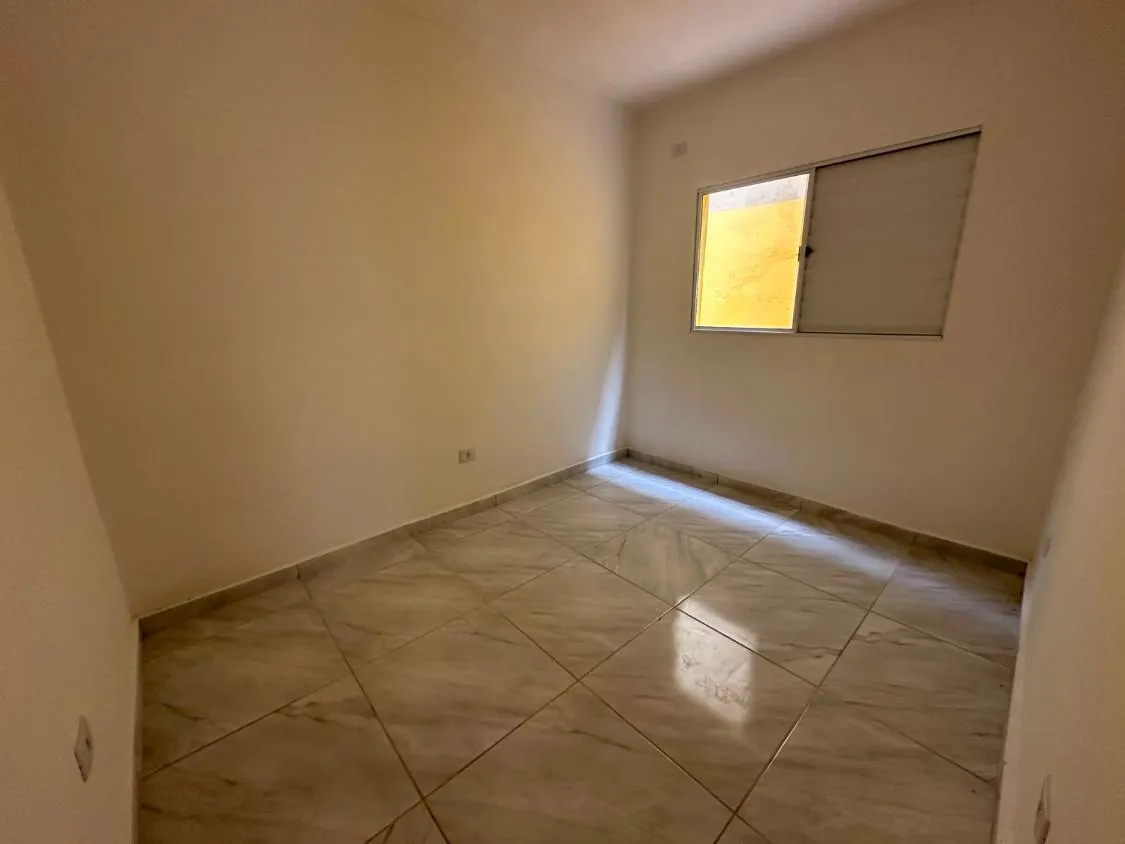 Imagem CASA NOVA SOBREPOSTA A VENDA LADO PISTA NO NOVA ITANHAEM FINANCIAMENTO BANCARIO