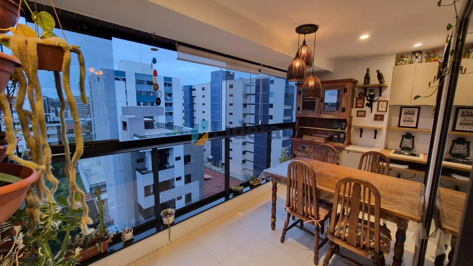 Imagem Apto Alto Padrão - 92m² - 3 quartos - 2 suites - 2 vagas cobertas - em Intermares, Cabedelo/PB