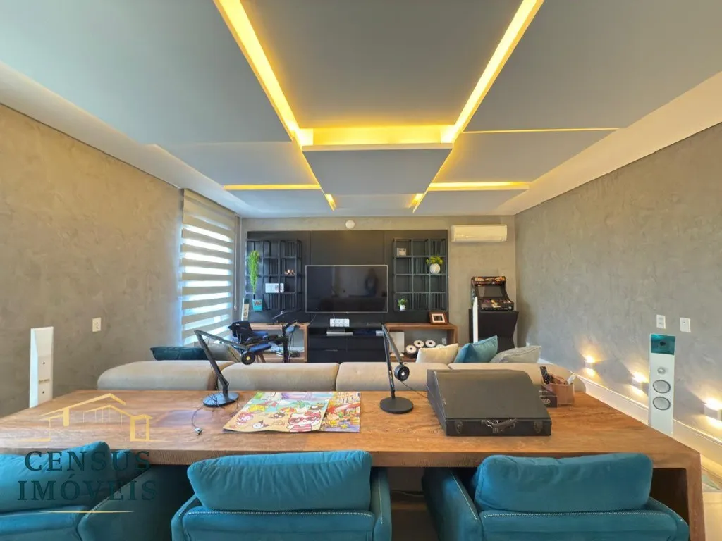 Foto do imóvel: Casa de alto padrão no Condomínio Residencial Ypê Dourado em Valinhos-SP, com 4 suítes e 6 vagas de garagem! em Condomínio Residencial Ypê Dourado