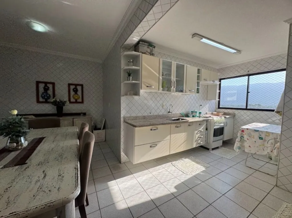Imagem APARTAMENTO COM 204,00 m² - FLÓRIDA - PRAIA GRANDE SP