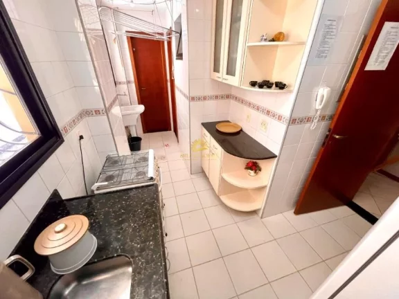 Imagem Excelente oportunidade de investimento! Este belíssimo apartamento de 3 Dormitórios, sendo 1 suít...