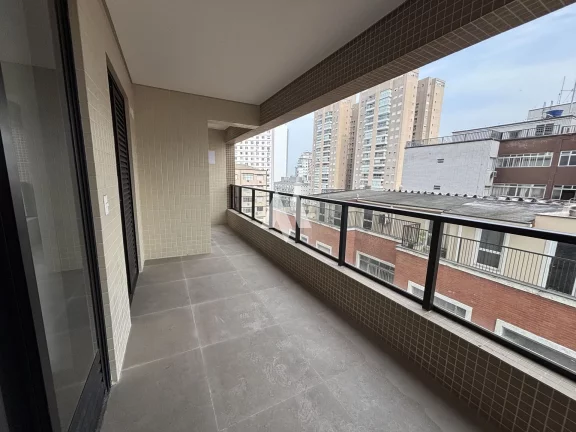 Apartamento à Venda com 2 dormitórios e vaga demarcada em José Menino, Santos/SP