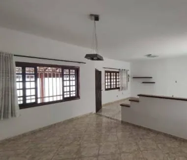 Imagem Casa à venda 2 Quartos, 1 Suite, 2 Vagas, 250M², Vila Suiça, Pindamonhangaba - SP
