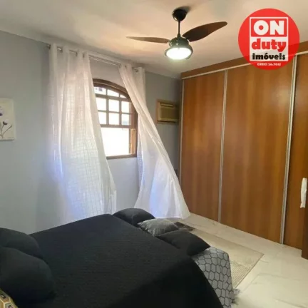 Imagem Sobrado com 3 dormitórios à venda, 200 m² por R$ 1.500.000,00 - Boqueirão - Santos/SP