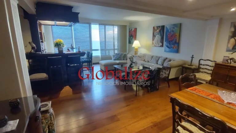 Imagem Apartamento com Vista Mar à Venda com 3 Dormitórios e 1 Vaga no Bairro da Ponta da Praia em Santos por R$ 1.385.000,00