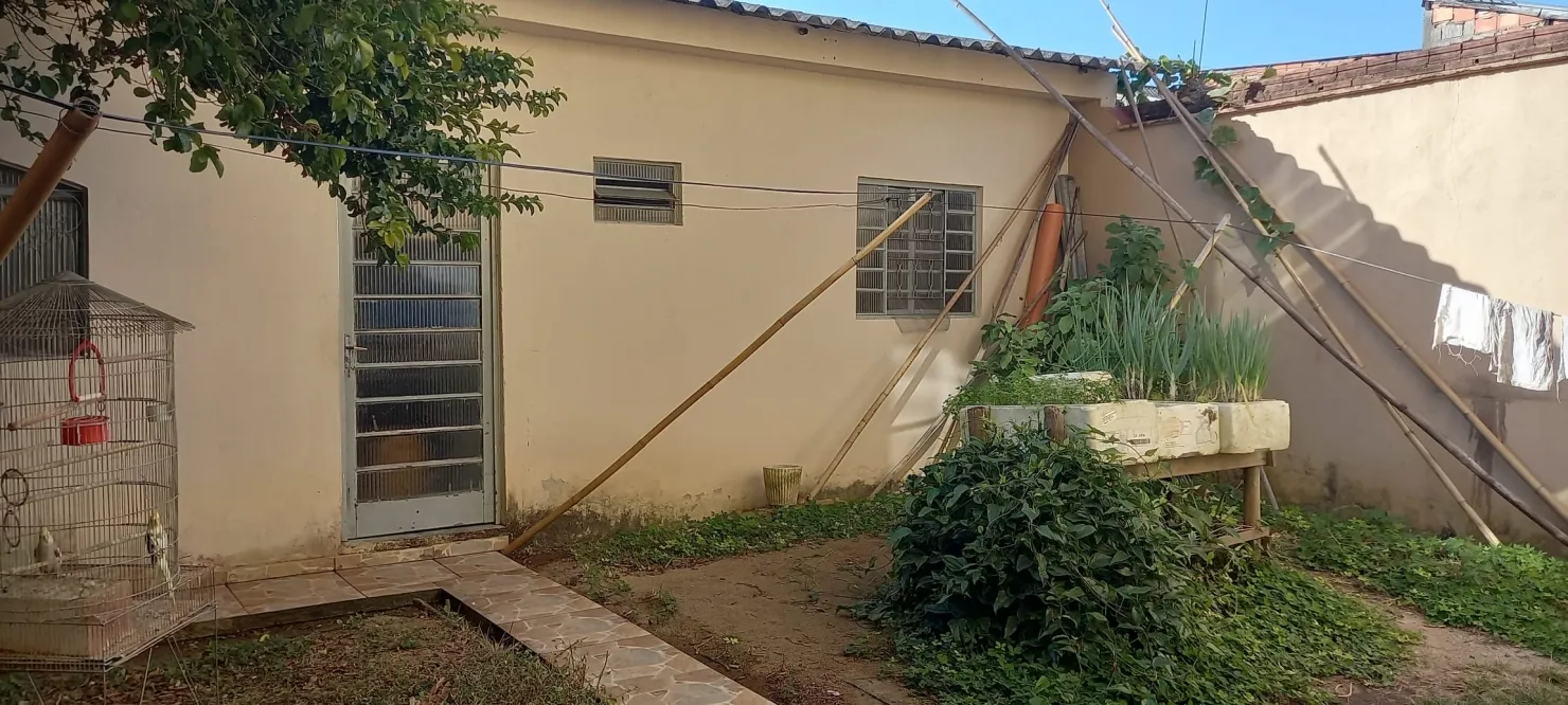 Imagem Casa à venda 7 Quartos, 1 Suite, 2 Vagas, 250M², Residencial Mombaça, Pindamonhangaba - SP