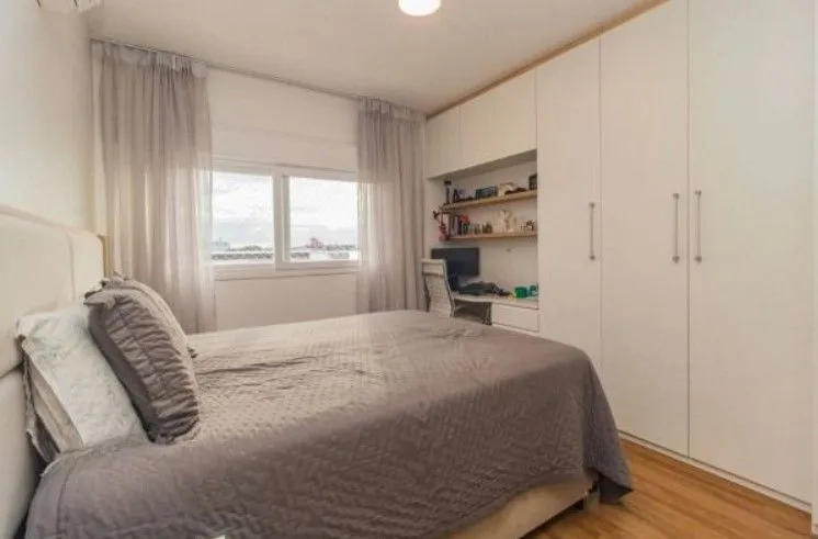 Imagem Apartamento 2 dormitórios I 1 suíte I Vaga I bairro Navegantes
