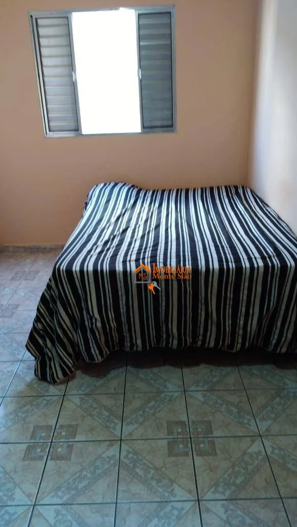 Imagem Apartamento com 2 dormitórios à venda, 74 m² por R$ 250.000,00 - Jardim Iporanga - Guarulhos/SP