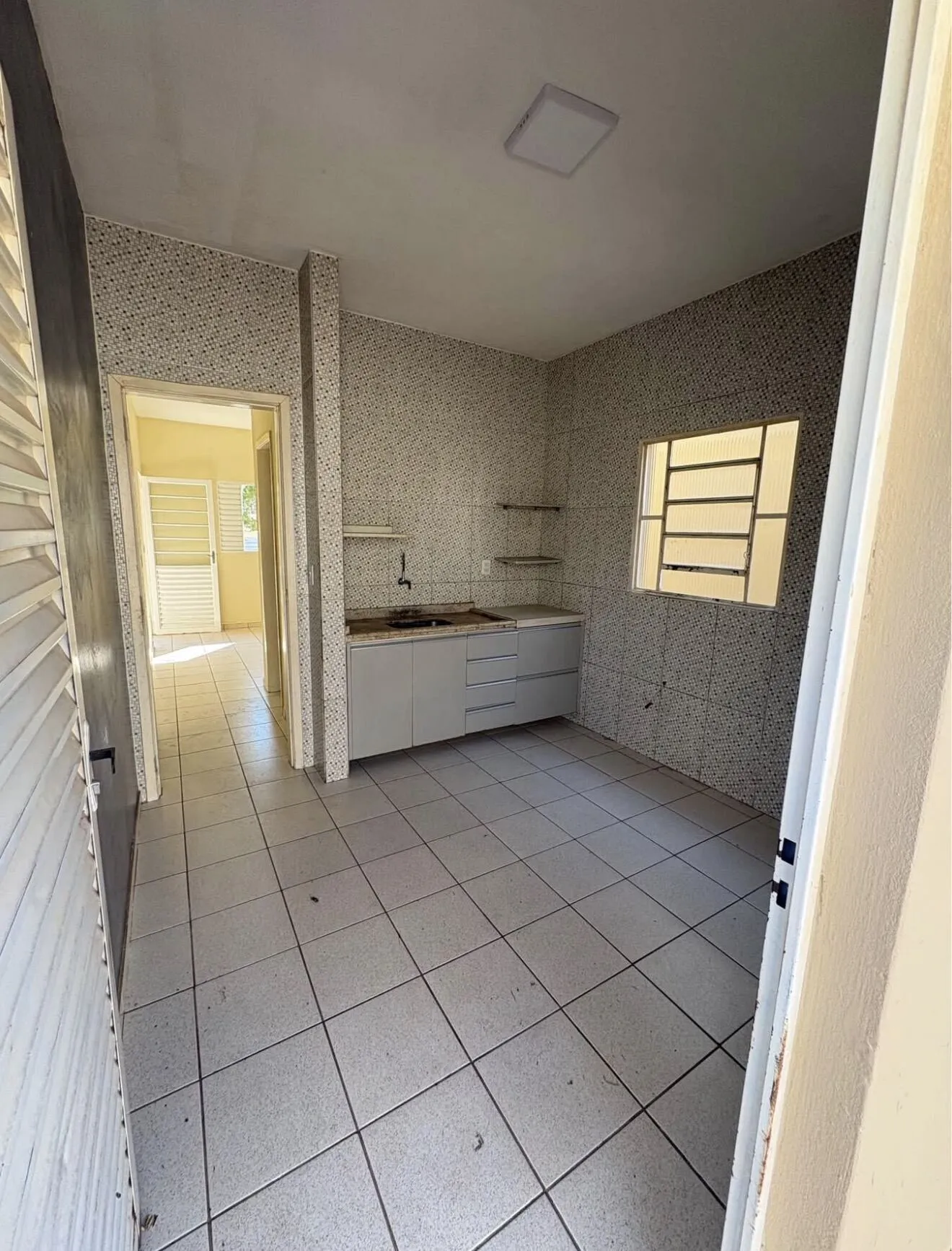Imagem Casa 2 quartos Condomínio Flor do Cerrado Bairro Tijucal