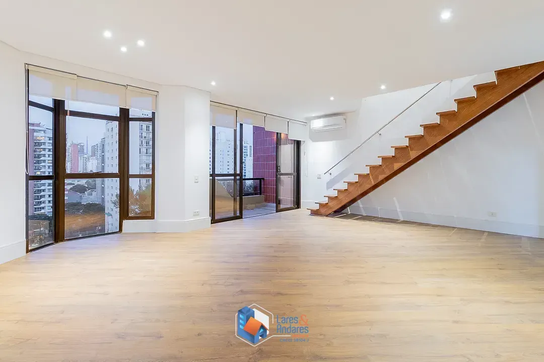 Imagem Duplex para venda em Pinheiros com 2 quartos, sendo 2 suítes, 132m²