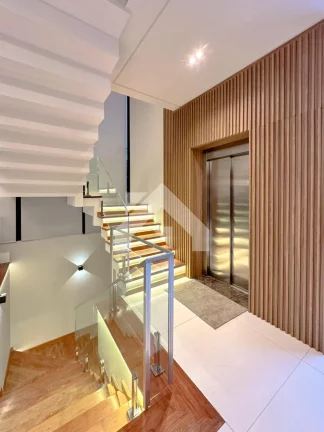 Imagem Casa de Condomínio em Alphaville - Santana de Parnaíba, SP
