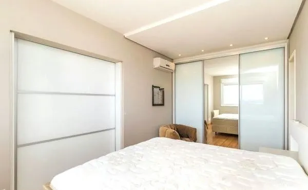 Imagem Apartamento no bairro Higienópolis de 2 dormitórios e 2 vagas