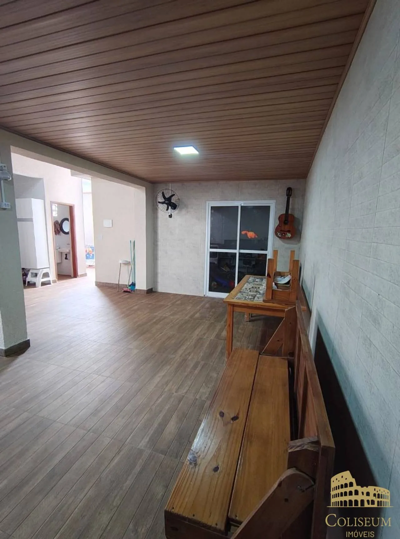 Imagem LINDA CASA, 4 DORMS C/2 SUÍTES, 4 VAGAS, PISCINA