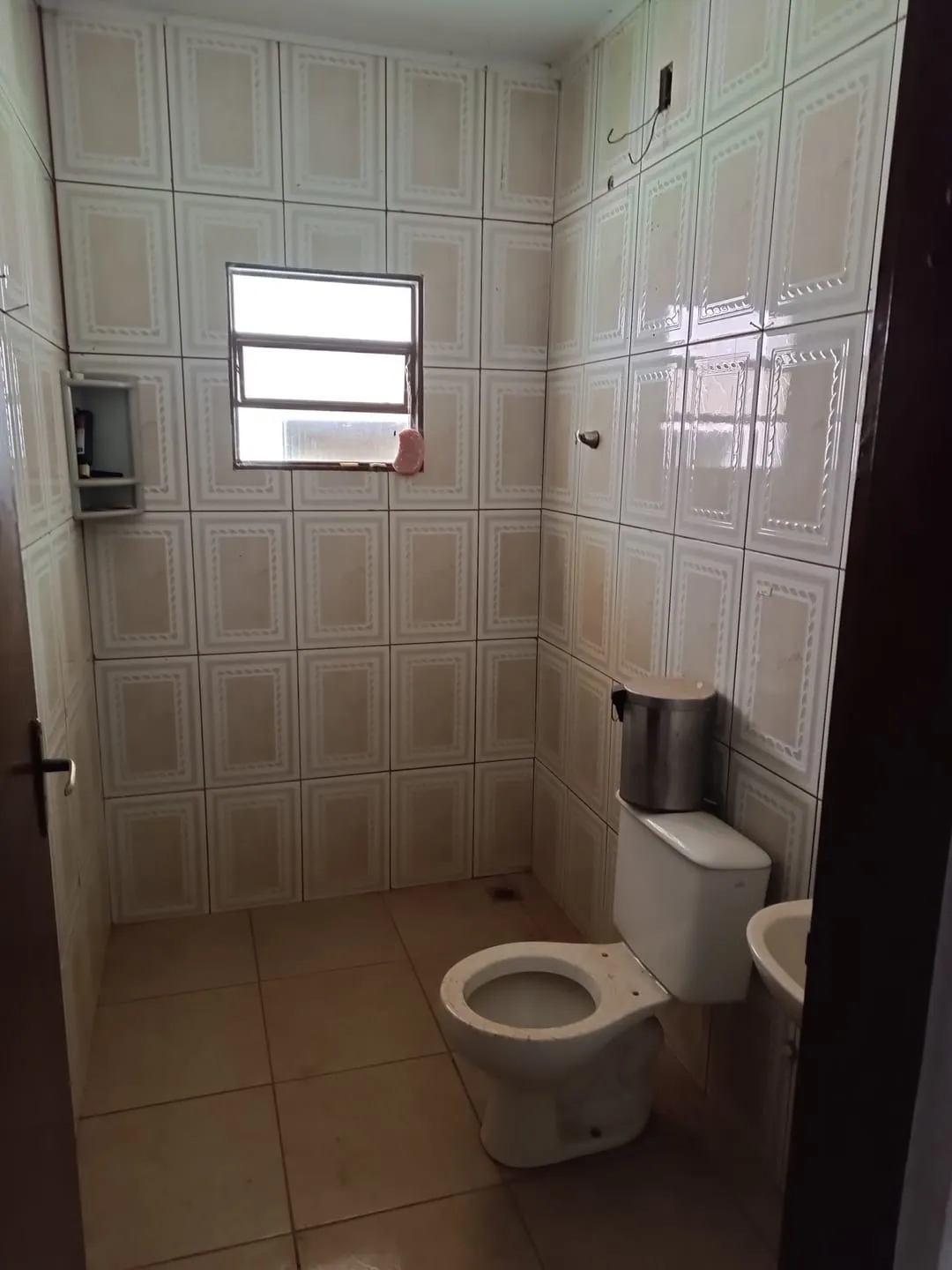 Imagem Casa à venda 3 Suites, 15 Vagas, 2000M², Bonfim, Aparecida - SP