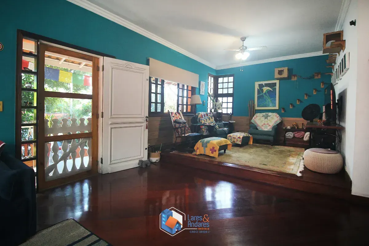 Foto do imóvel Casa para venda em Jardim Petrópolis com 4 quartos, sendo 4 suítes, 271m² em Rua Job Lane