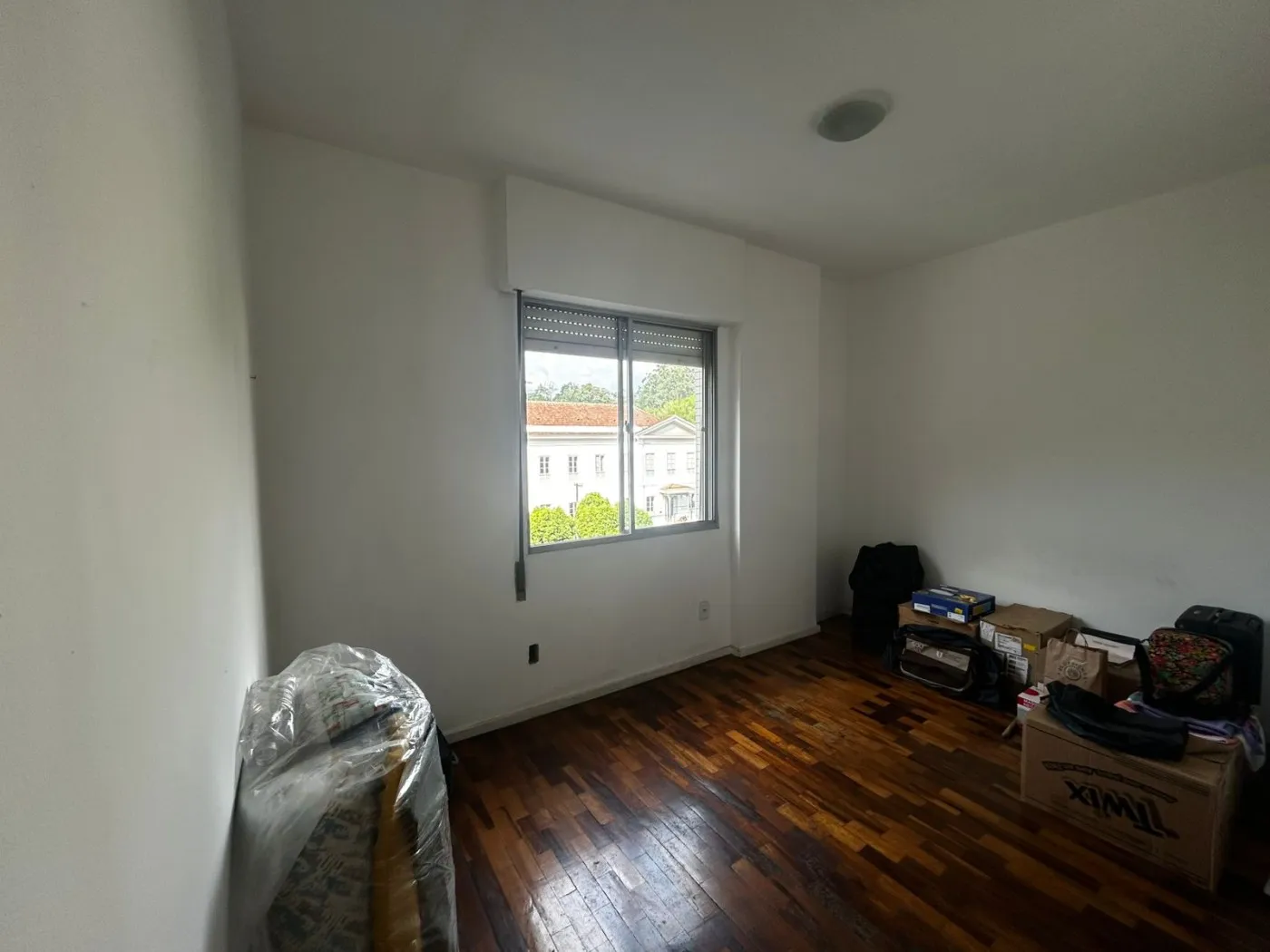 Imagem Apartamento para Venda em Petrópolis / RJ no bairro Centro