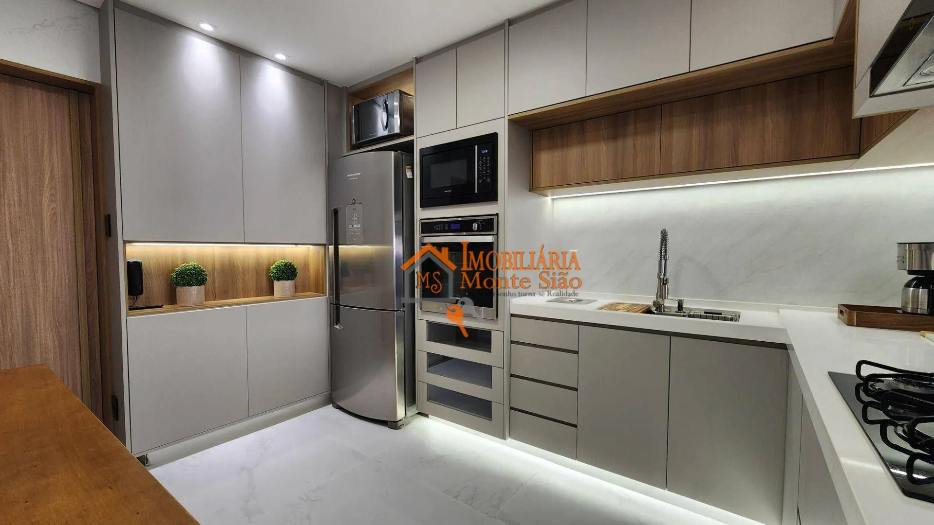 Imagem Apartamento com 3 dormitórios à venda, 100 m² por R$ 1.450.000,00 - Jordanópolis - Arujá/SP