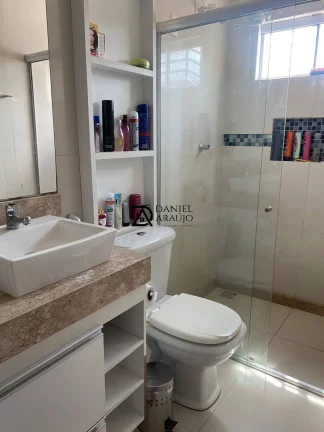 Imagem Ampla casa disponível para venda