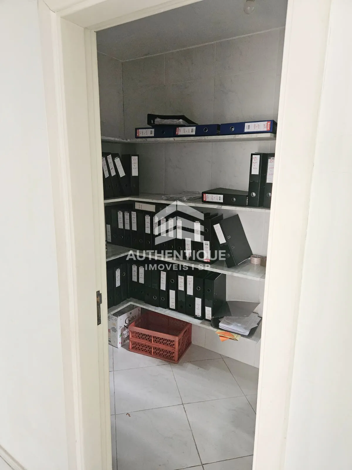 Imagem Casa Comercial I Excelente oportunidade para montar clínica, laboratório, pet, estética ou investir